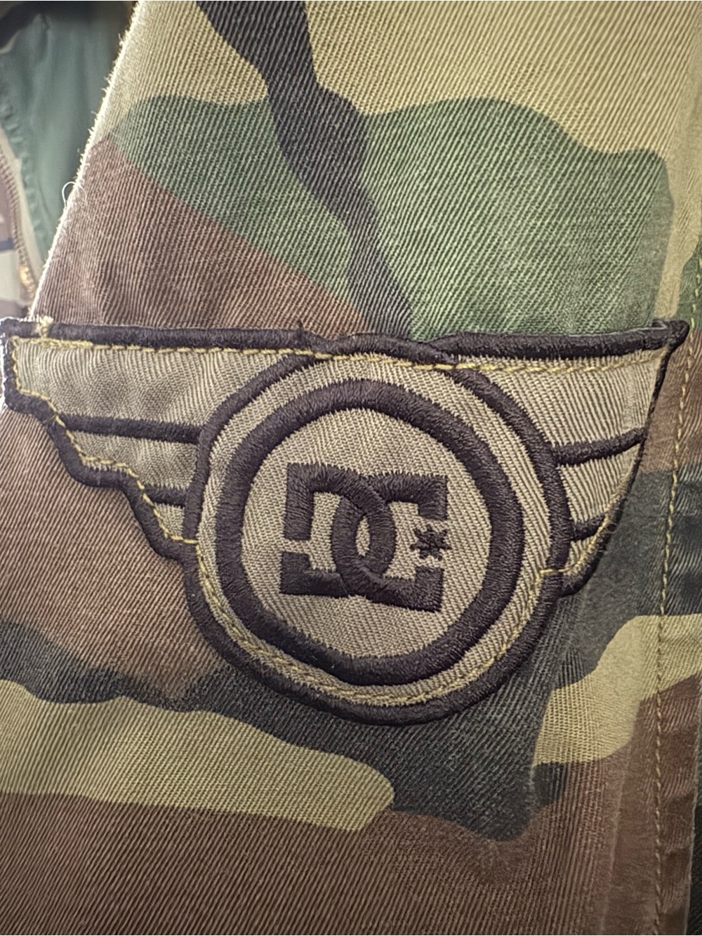 DC Men's Woodland Camo Field Jacket - Green/Brown Size Medium - Picture 7 of 14